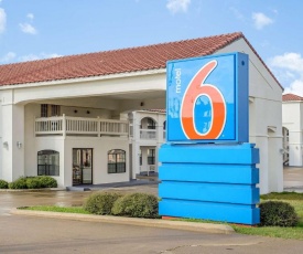 Motel 6-Canton, TX