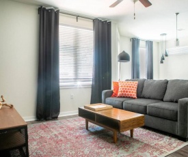 2BR South Congress Apt #2101 by WanderJaunt