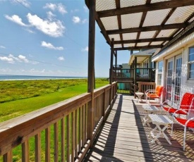 Vibrant Beachfront Galveston House with Ocean Views!
