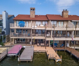 Luxury Townhome with Private Boat Slip, Relaxing Lake Views and Lake Access