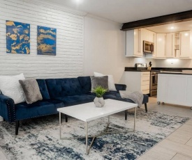 MODERN LUXURY AMAZING WIFI MIDTOWN 2 BR