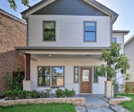 Updated Home 15 Mins to The Galleria and Uptown!