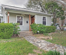 Quaint Austin Home with Yard about 5 Miles to Downtown!