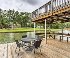 Star Harbor Lake House with Dock, Deck and 2 Boat Lifts