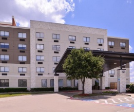 Holiday Inn Express Hotel and Suites Mesquite, an IHG Hotel