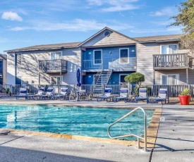 Tranquil 1BR with Fitness Center and Pool