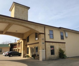 Pinn Road Inn and Suites Lackland AFB and Seaworld