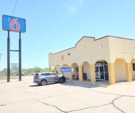 Motel 6 Shamrock, TX