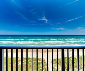 Beachfront Retreat With Balcony & Pool! Condo