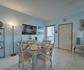 South Padre Island Condo and Patio, Walk to Eats and Beach