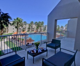 Super Pool View! Beachfront property Cant miss the fun! Pet Friendly