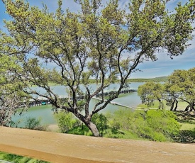 Lakeside Gem in Ridge Harbor with Resort Amenities home