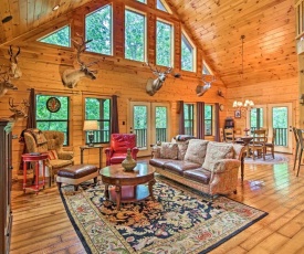 Spacious and Secluded Cabin about 25 Mi to Bentonville!