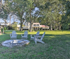 Modern Lake Conroe House with Lakefront Park and Deck!
