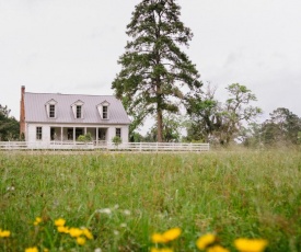 The Historic Hill House and Farm