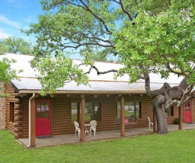 Wimberley Log Cabins Resort and Suites - Unit 3