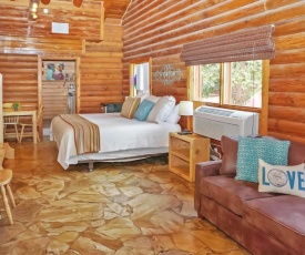 Wimberley Log Cabins Resort and Suites - Unit 4